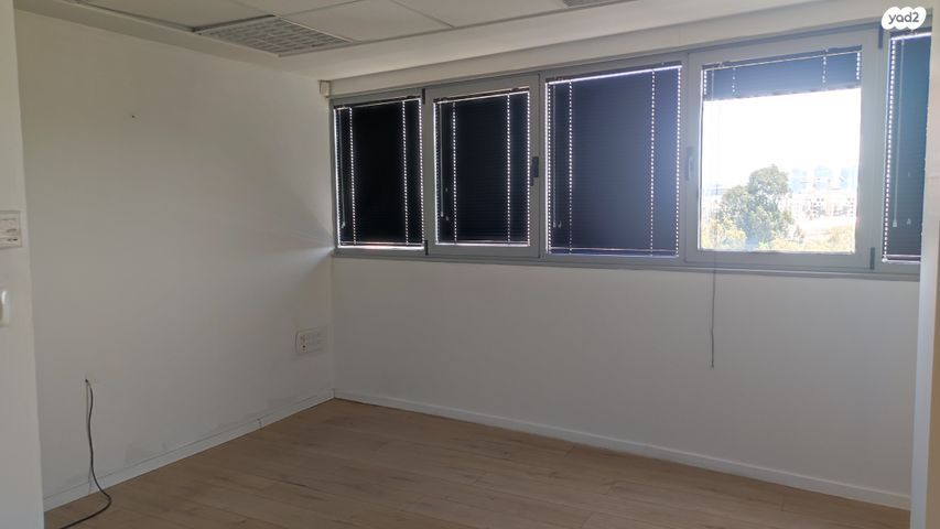 משרדים, הברזל, תל אביב יפו