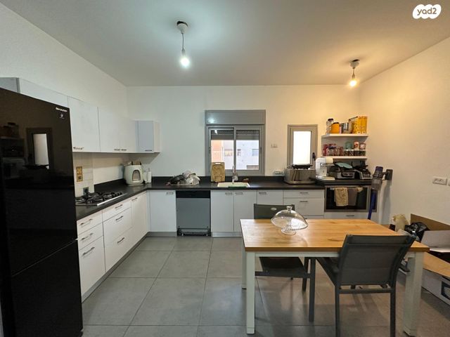 דופלקס, תל מונד