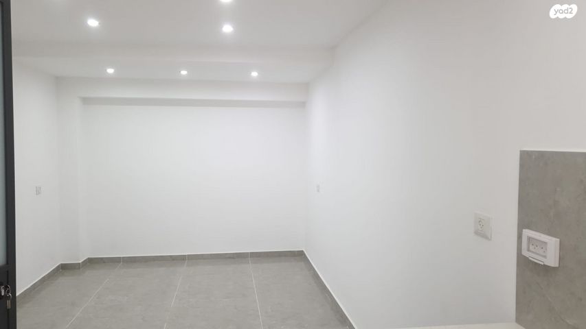 מרתף/ פרטר, החליל 27, הדר גנים, פתח תקווה