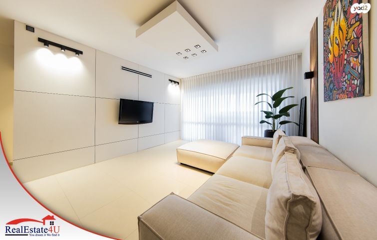 דירה, הלוטם, רמת פולג, נתניה