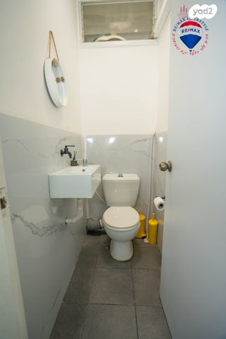 דירה, רמב"ם 3, שיכון ב, כפר יונה