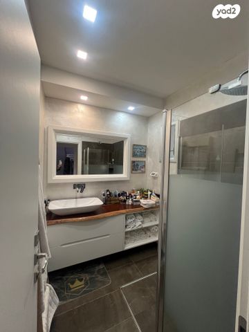 דירה, אמנון ותמר, רמת פולג, נתניה