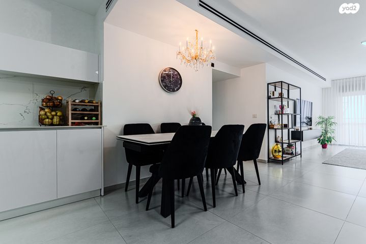 דירה, אדמונד דה רוטשילד, ברנע, אשקלון