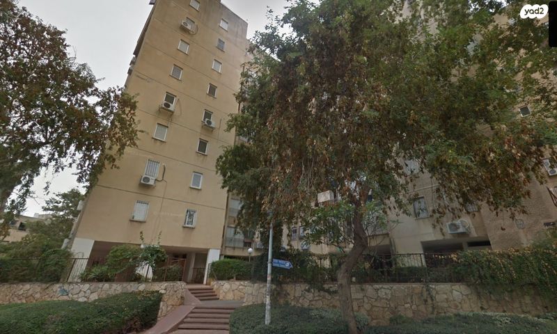 גג/ פנטהאוז