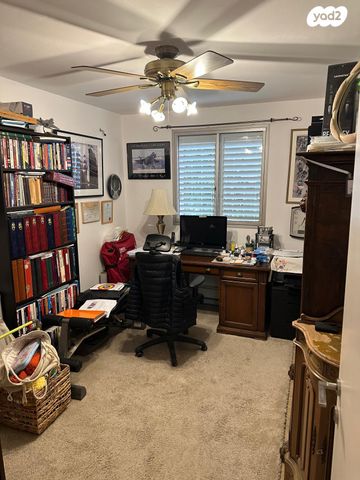 דירה, יאיר שטרן 9, נווה אמירים, הרצליה