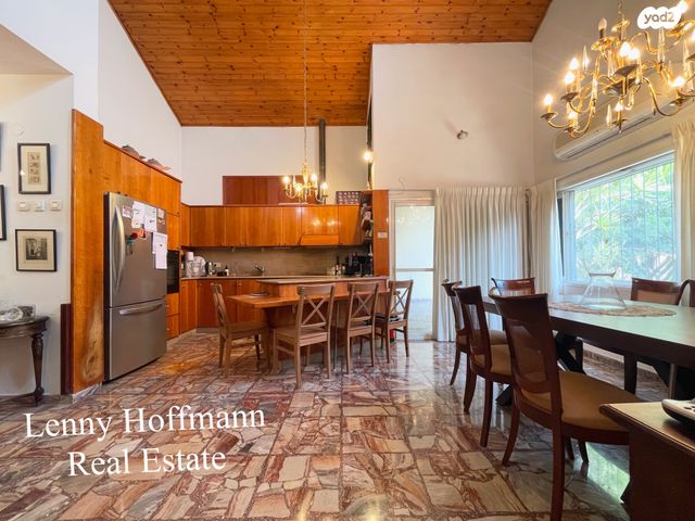 בית פרטי/ קוטג', כצנלסון, הותיקה, קרית אונו