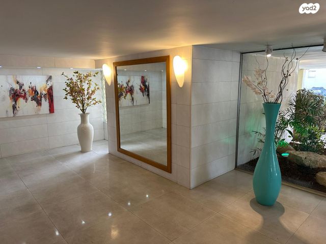 דירה, יאיר שטרן 9, נווה אמירים, הרצליה