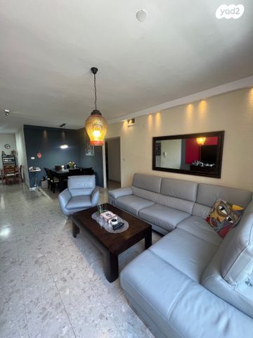 דירה, אמנון ותמר, רמת פולג, נתניה