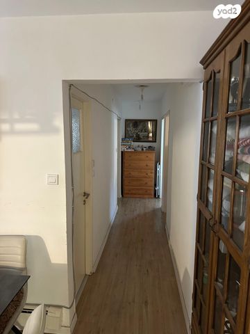 דירה, יאיר שטרן 9, נווה אמירים, הרצליה