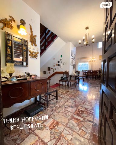 בית פרטי/ קוטג', כצנלסון, הותיקה, קרית אונו