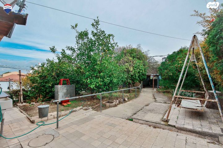 דו משפחתי, יקנעם עילית