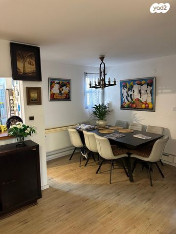 דירה, יאיר שטרן 9, נווה אמירים, הרצליה