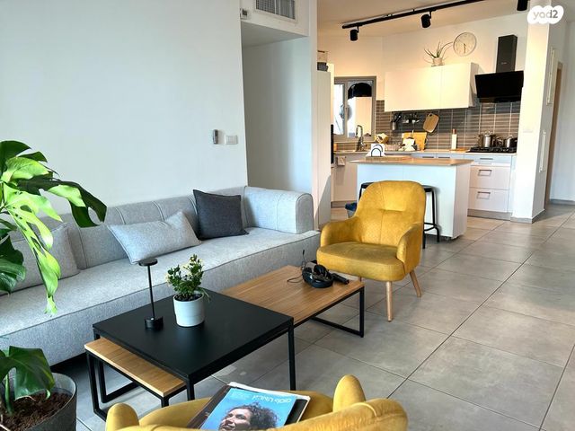 דירה, ערבי נחל, סיטי, גבעתיים