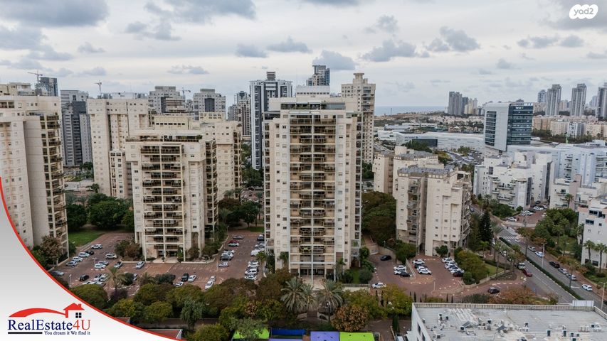 דירה, הלוטם, רמת פולג, נתניה