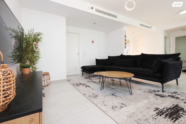 דירה, מגדיאל, הוד השרון