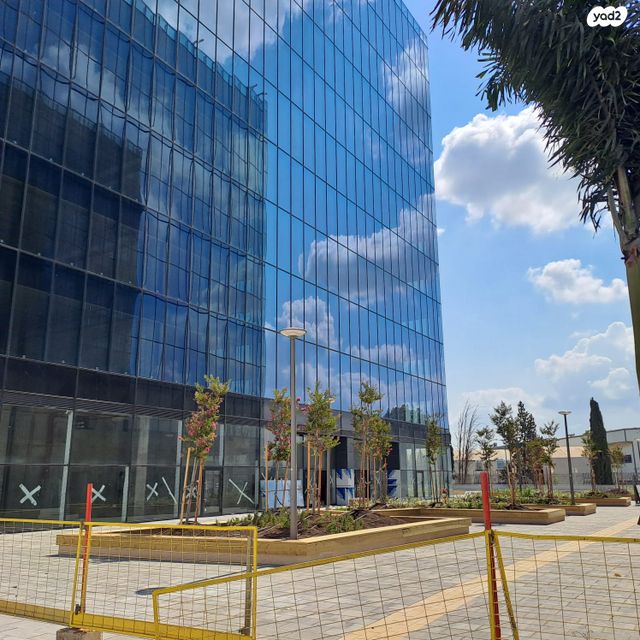 אזור תעשיה נווה נאמן