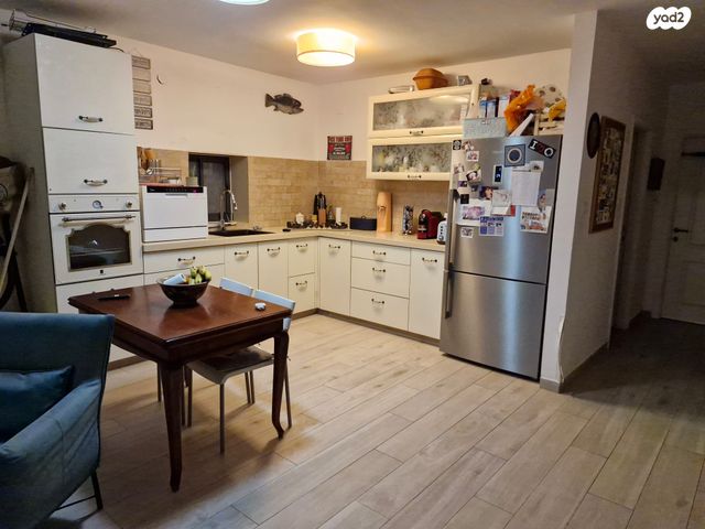 גג/ פנטהאוז, חרמון 30, שכונה ה'-ו', מבשרת ציון