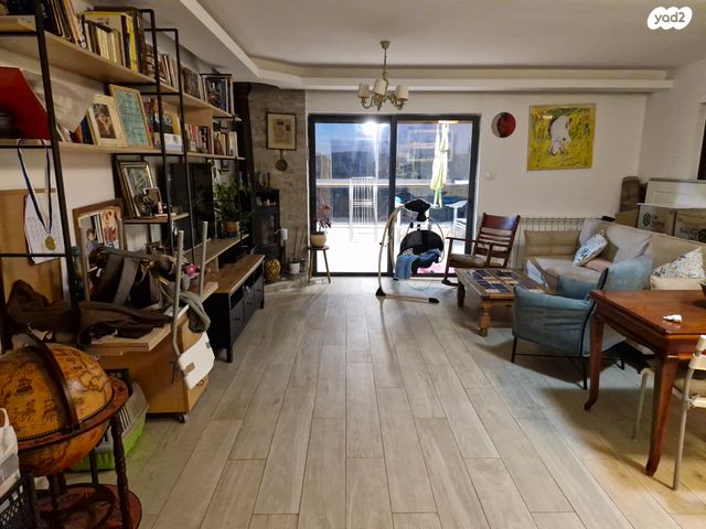 גג/ פנטהאוז, חרמון 30, שכונה ה'-ו', מבשרת ציון