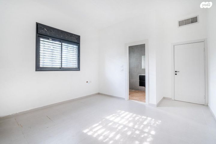 דירה, העלייה השנייה, רח' הנשיא צפון, חדרה