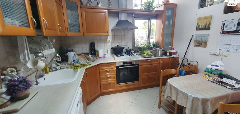 בית פרטי/ קוטג', שיר השירים 114, אלקנה, אלקנה