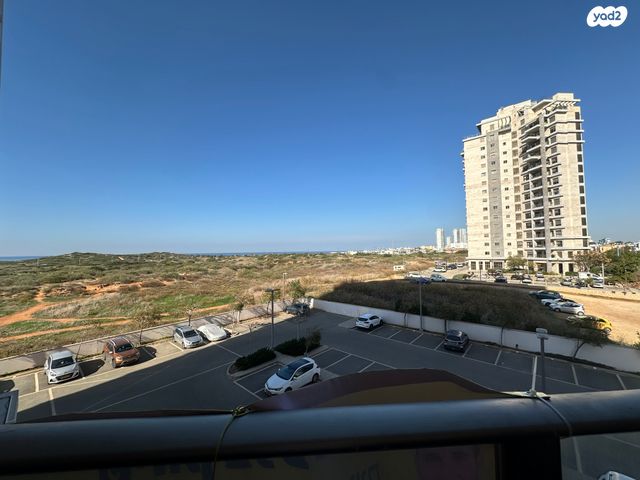 דירה, עין גדי, עין הים, חדרה