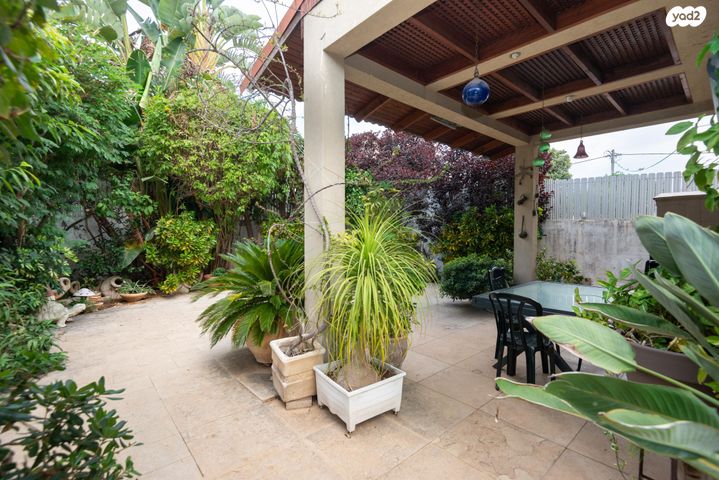 דו משפחתי, מורשה, רמת השרון