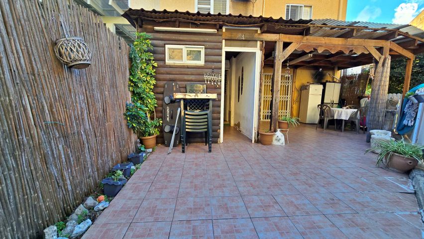 דו משפחתי, השושנים, הפרסה, כרמיאל