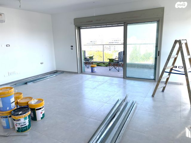 דירה, חנה רובינא, מרכז, הרצליה