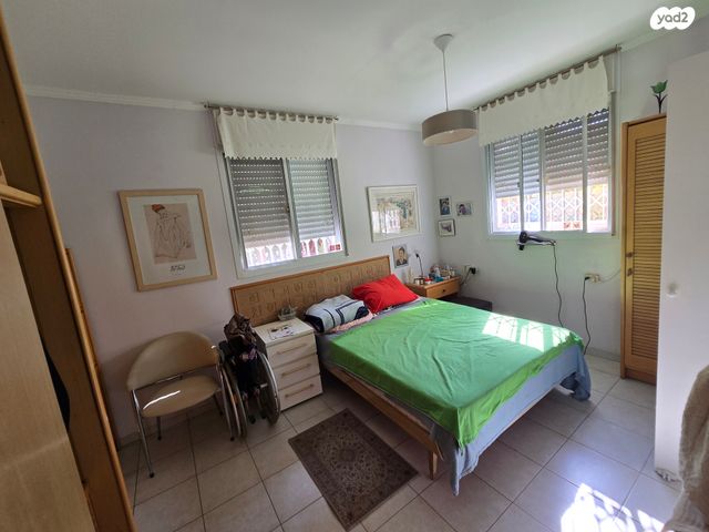 דירת גן, הכרמל, אור עקיבא