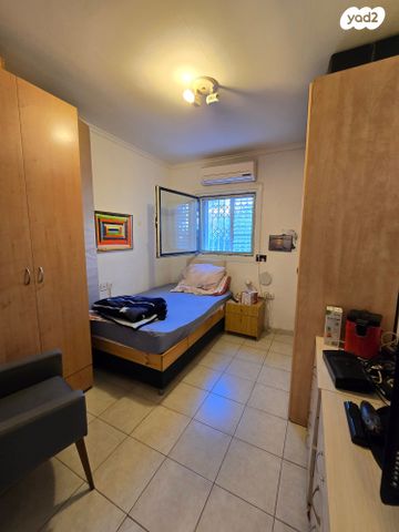 דירת גן, הכרמל, אור עקיבא