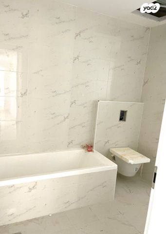 דירה, חנה רובינא, מרכז, הרצליה