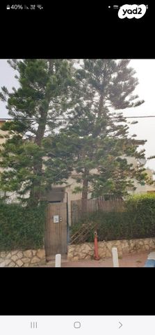 דו משפחתי, חברת חשמל, גבעתיים