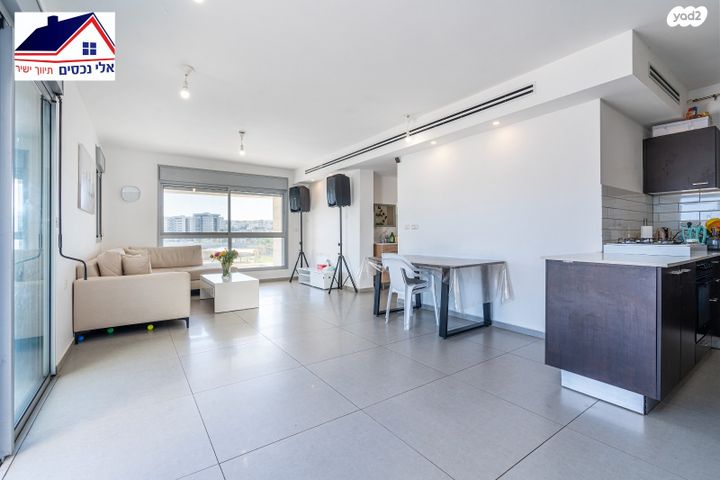 דירה, שוהם 62, אבני חן, חריש