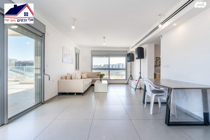 דירה, שוהם 62, אבני חן, חריש