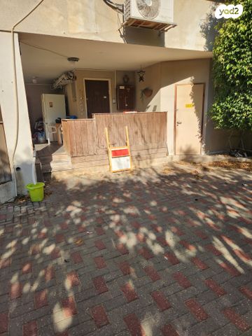 בית פרטי/ קוטג', אלחריזי 12, גרין ועם, חולון