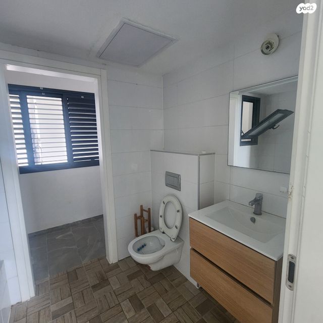 דירה, דולפין 2, גלי כרמל, טירת כרמל