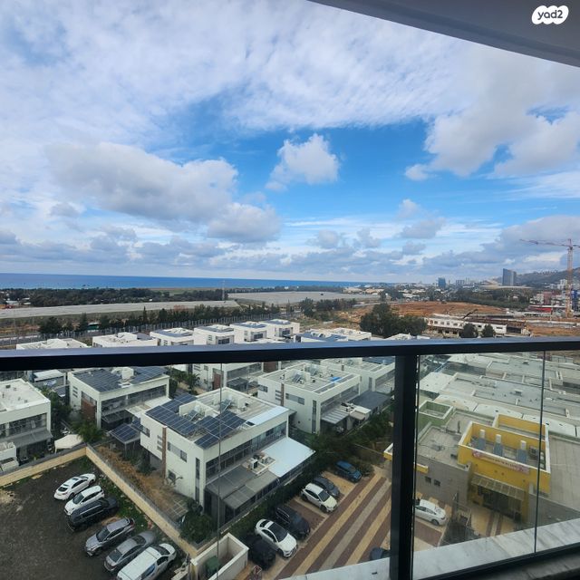 דירה, דולפין 2, גלי כרמל, טירת כרמל