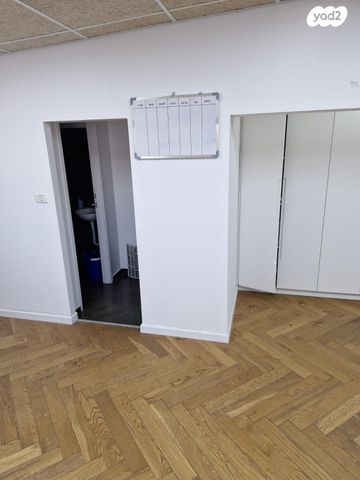 מבני תעשיה, החרש 11, אזור תעשיה, חדרה