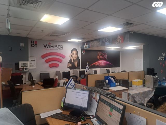 חנויות/ שטח מסחרי, דרך ארץ 47, אבני חן, חריש