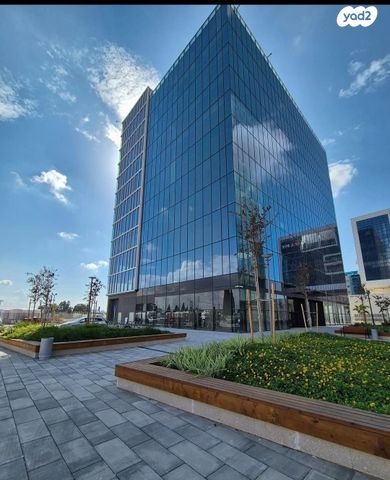 משרדים, הוד השרון