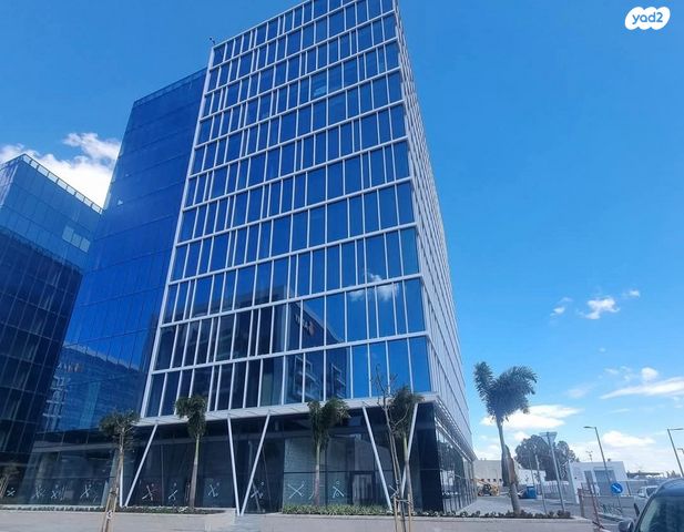 משרדים, הוד השרון