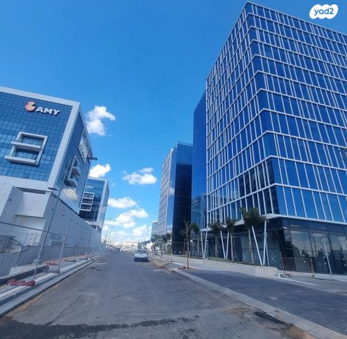 משרדים, הוד השרון