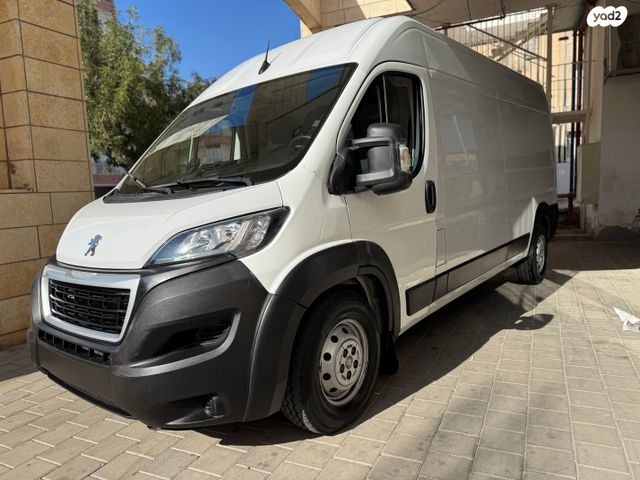 פיג'ו בוקסר