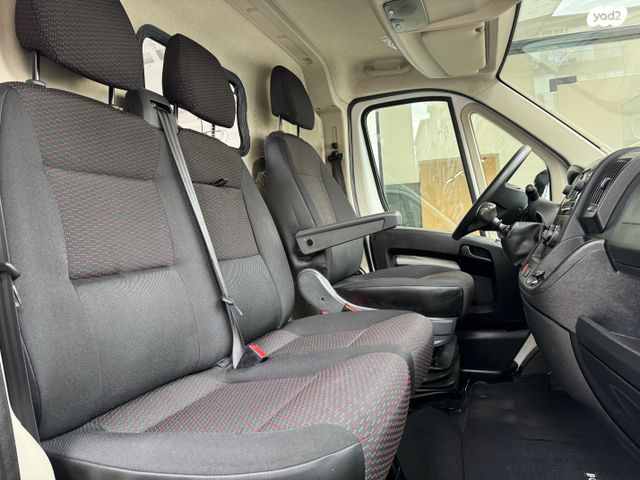 פיג'ו בוקסר