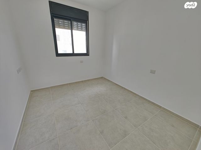 דירה, הרב אבא אבוחצירה, שדרות בפארק, שדרות