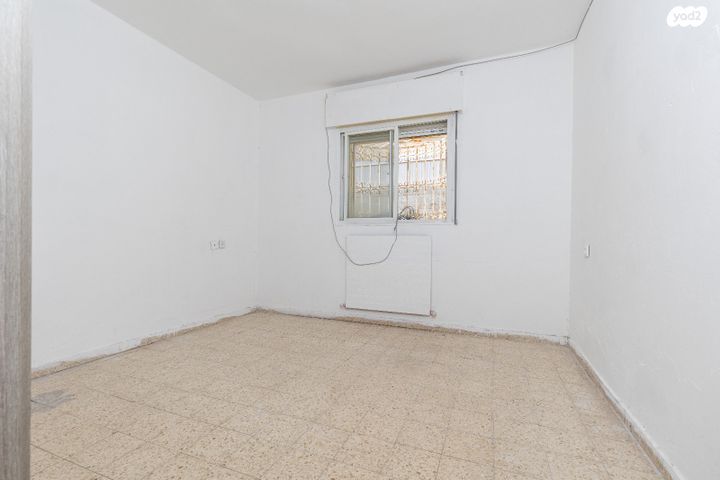 דירה, פסגת זאב, ירושלים