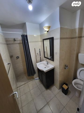 דירה, אופקים, גבעת עמוס, נשר