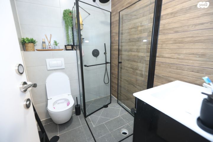 גג/ פנטהאוז, דפנה, סיגליות, באר שבע