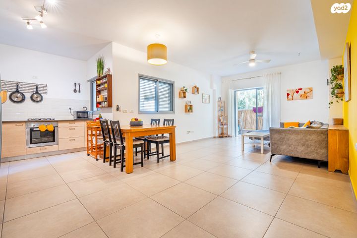 דירה, תל ימת כרכור, פרדס חנה כרכור