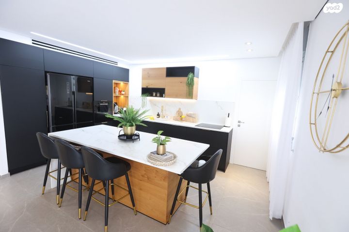 גג/ פנטהאוז, דפנה, סיגליות, באר שבע